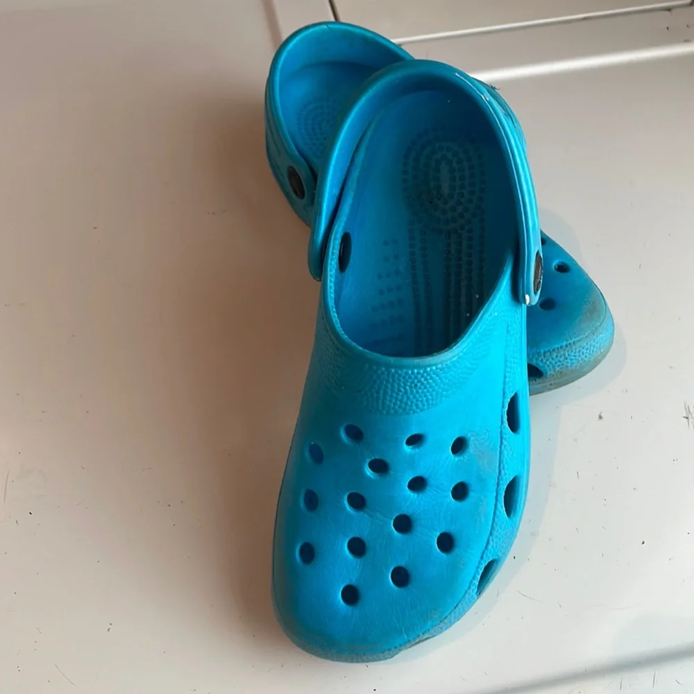 Holey Soles Kids water shoes slip on blue size 12 toddler
